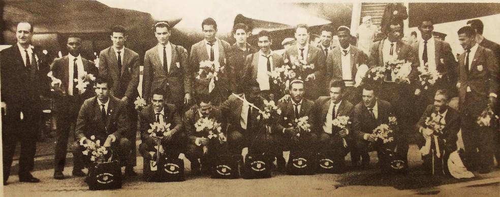 Delegação do XV de Piracicaba chega a ex-União Soviética para série de jogos - Foto: Acervo Rocha Netto - CCMW/IEP