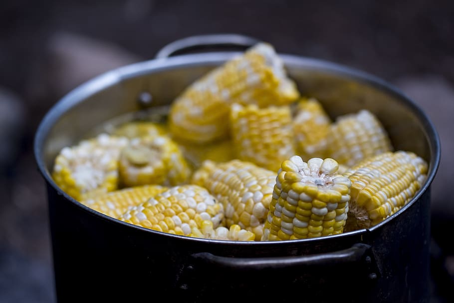 Boiled sweetcorn