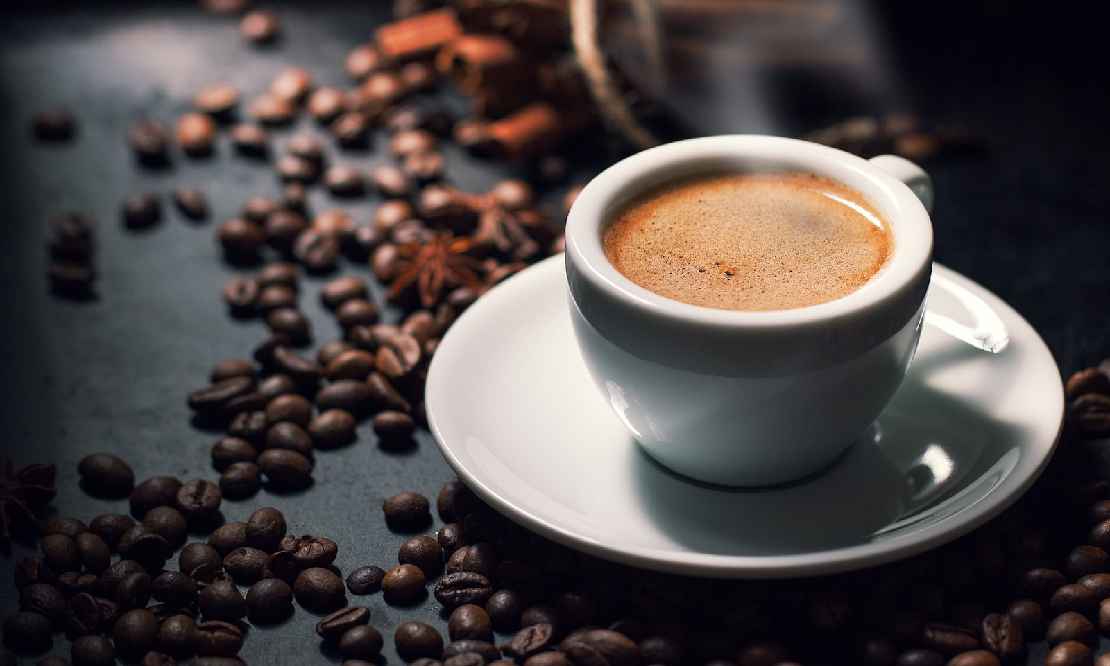 Uống cà phê làm giảm nguy cơ xơ gan, ung thư gan và gan nhiễm mỡ.