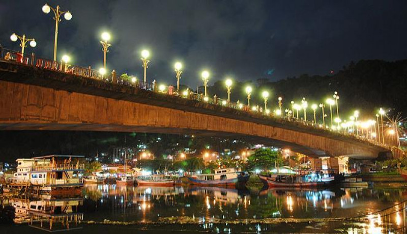 Kuliner Jembatan Siti Nurbaya