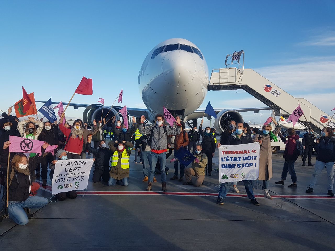 Action sur l'aéroport de Roissy 