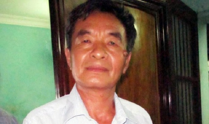Nhà văn Nguyễn Xuân Nghĩa lúc vừa về đến tư gia ở Hải Phòng