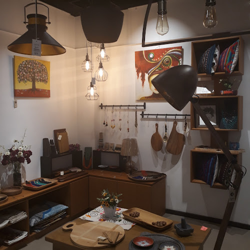 ATA • art design - Tienda de muebles