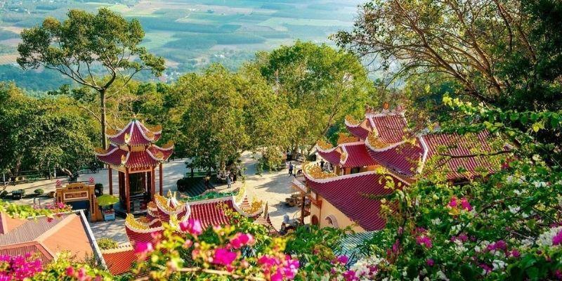 Khu du lịch Núi Bà Đen Tây Ninh 