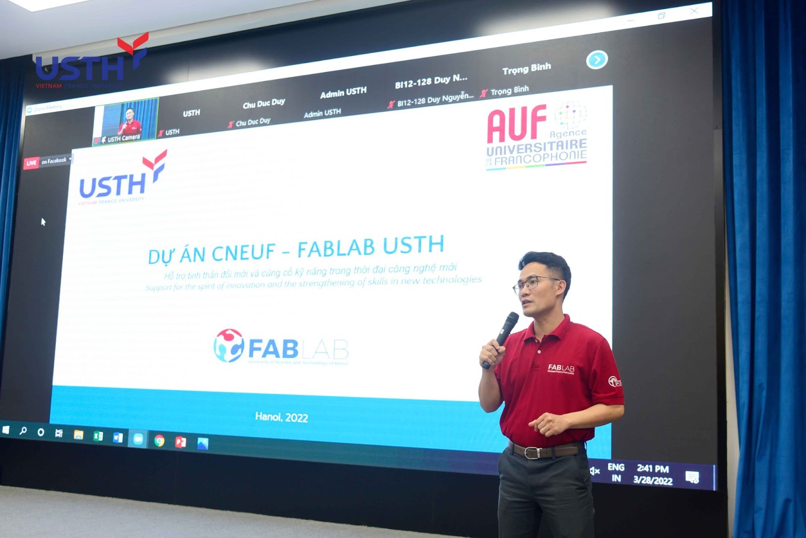 TS. Nguyễn Xuân Trường, chủ nhiệm dự án Fablab USTH, giới thiệu về dự án CNEUF - Fablab USTH