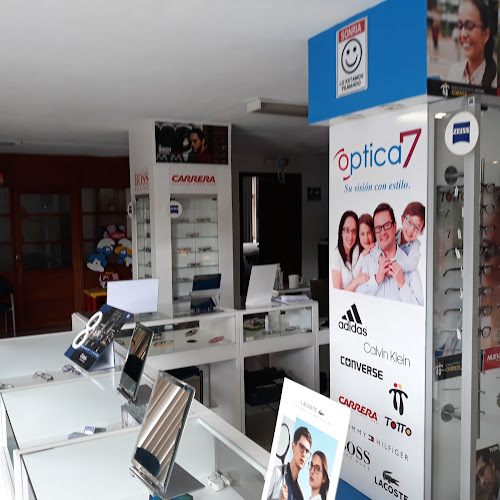 Opiniones de Optica 7 en Quito - Óptica