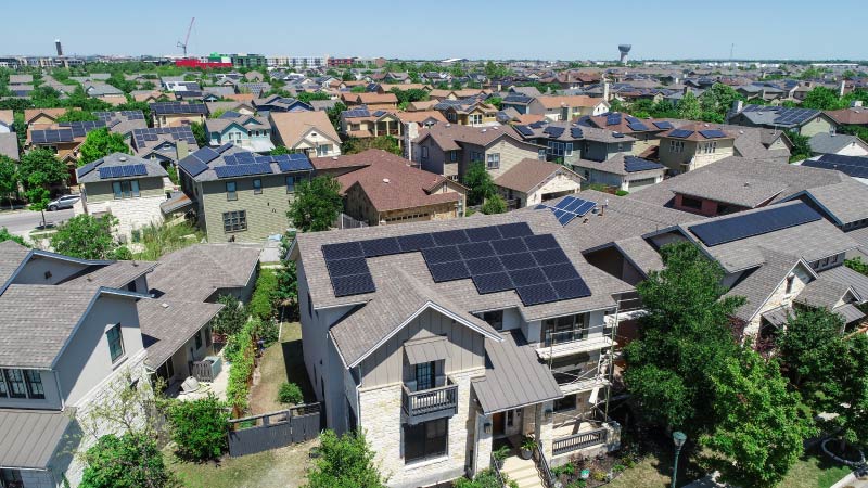 A neighborhood with homes that have solar panels