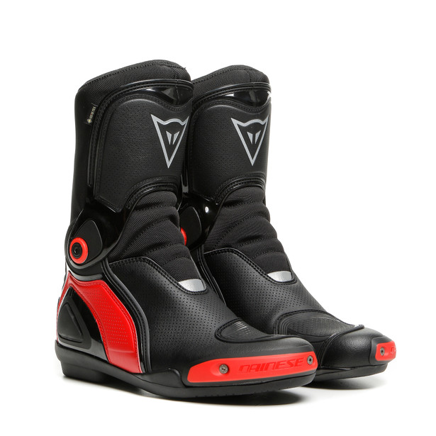突然の雨にも強い！SPORT MASTER GORE-TEX BOOTS