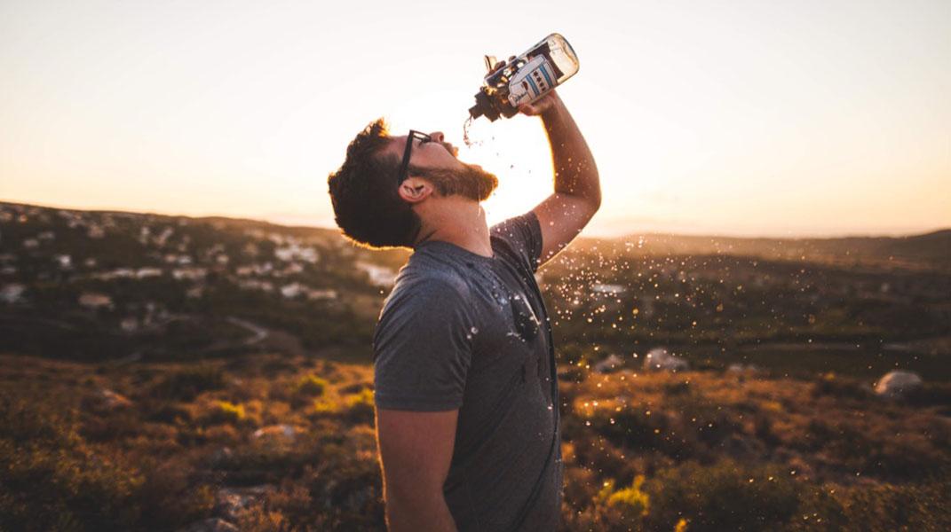 How many plastic water bottles does one reusable bottle save?