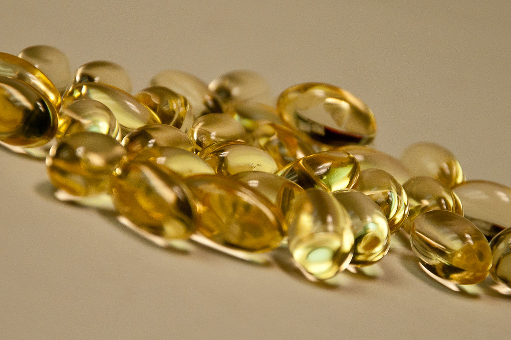 A picture of vitamin E capsules