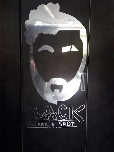 Opiniones de Black Barber Shop en José Luis Bustamante y Rivero - Barbería