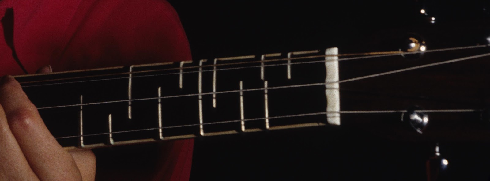 Barstow Fret Closeup.jpg