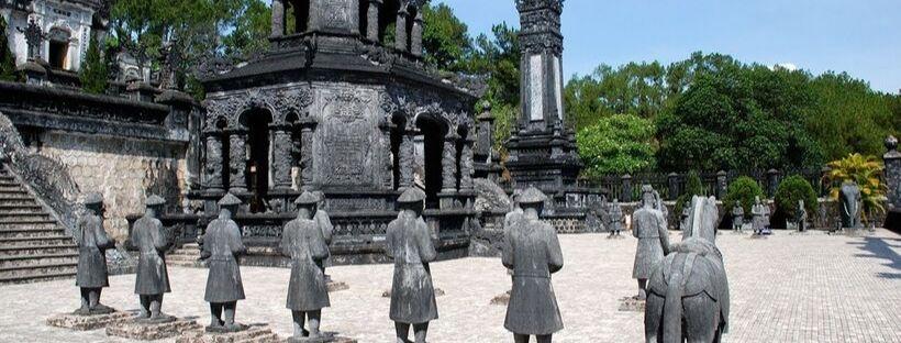 Mausolée du roi Khai Dinh