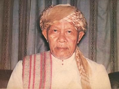 Biografi KH. Noer Ali | Profil Ulama › Laduni - Layanan Digital untuk Negeri