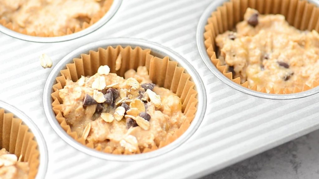 banana muffins with oats