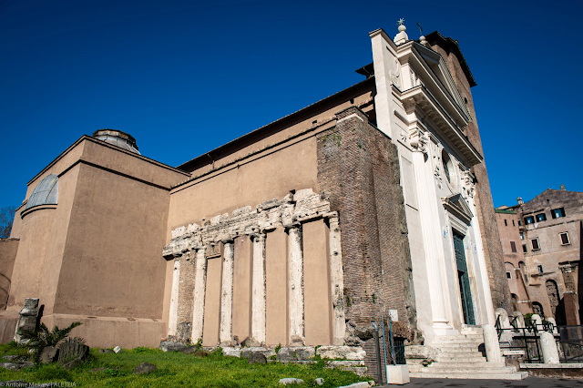 Viếng Vương cung thánh đường San Nicola ở Carcere, giữa thiêng liêng và thế tục