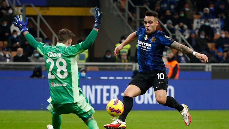 Lautaro Martinez scores against Cagliari in their 4-0 routing to put Inter at the top