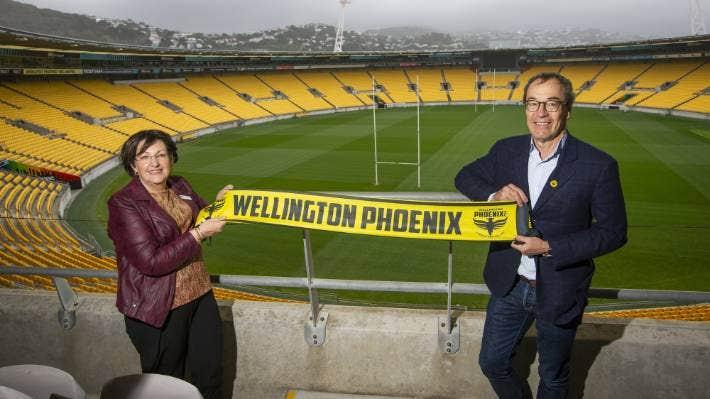 New Zealand Football president Johanna Wood and <a href='/clubs/wellington-phoenix'>Wellington Phoenix</a> chairman Rob Morrison. The two organisations are working in partnership to get a Phoenix women's team off the ground.