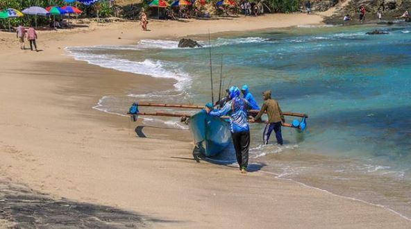 pantai siung