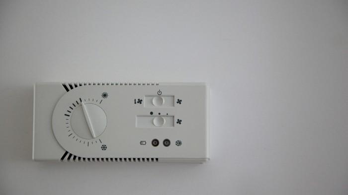 Manual Thermostat