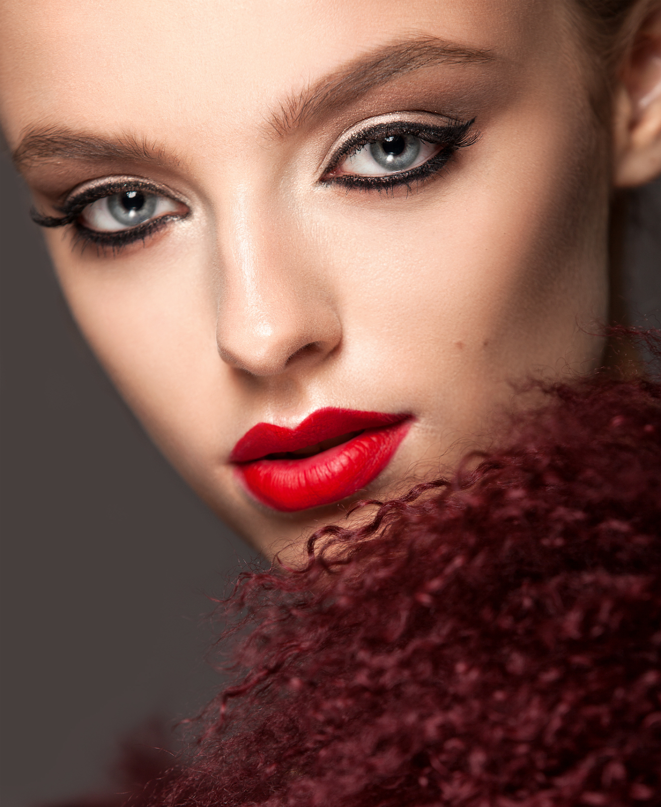 All-Around Winged Eyeliner