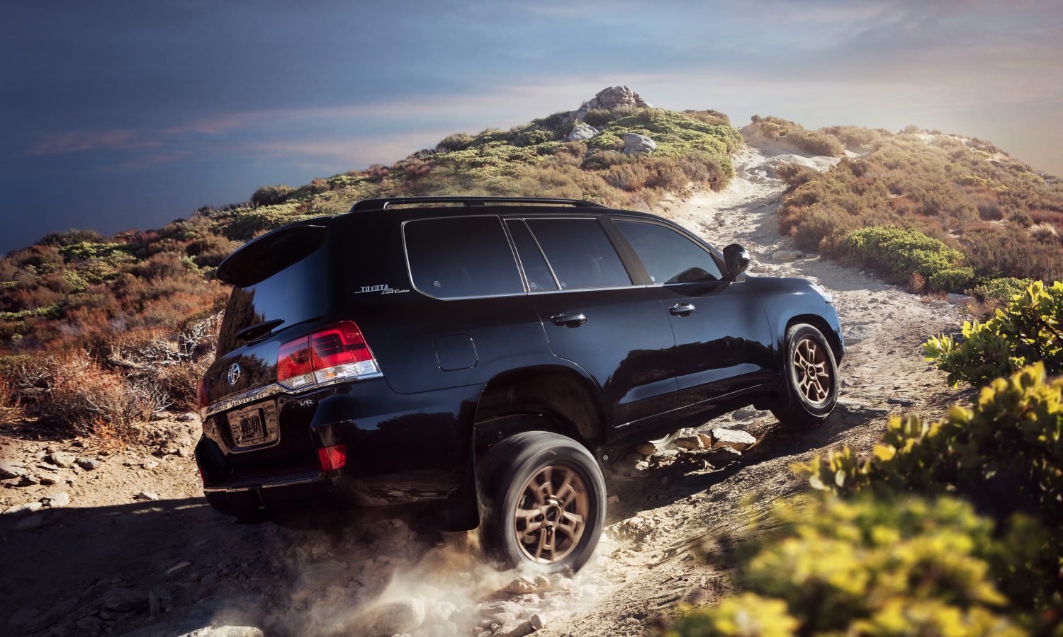 200 Series Land Cruiser Heritage Edition Makes Second Climb in 2021 -  Toyota USA Newsroom