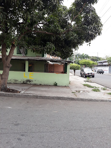 Opiniones de Frigo Oeste - Helados Pinguino en Guayaquil - Heladería