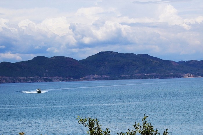 Thả hồn phiêu lãng bên bờ vịnh Ninh Vân