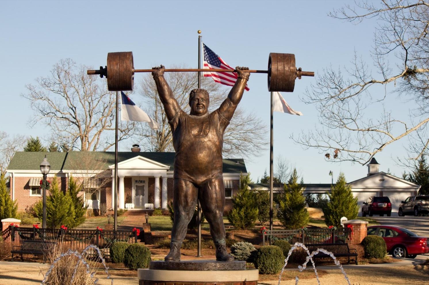 Paul Anderson (weightlifter) life-size bronze statue built in memory of "The World's Strongest Man." 