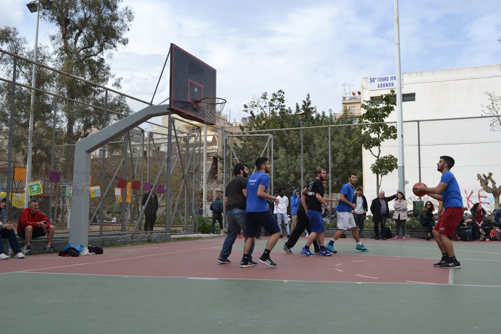Τα 5 καλύτερα γήπεδα μπάσκετ για να παίξεις στην Αθήνα – AthensHood