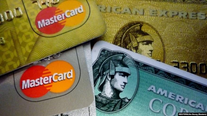 Thẻ tín dụng MasterCard và American Express.