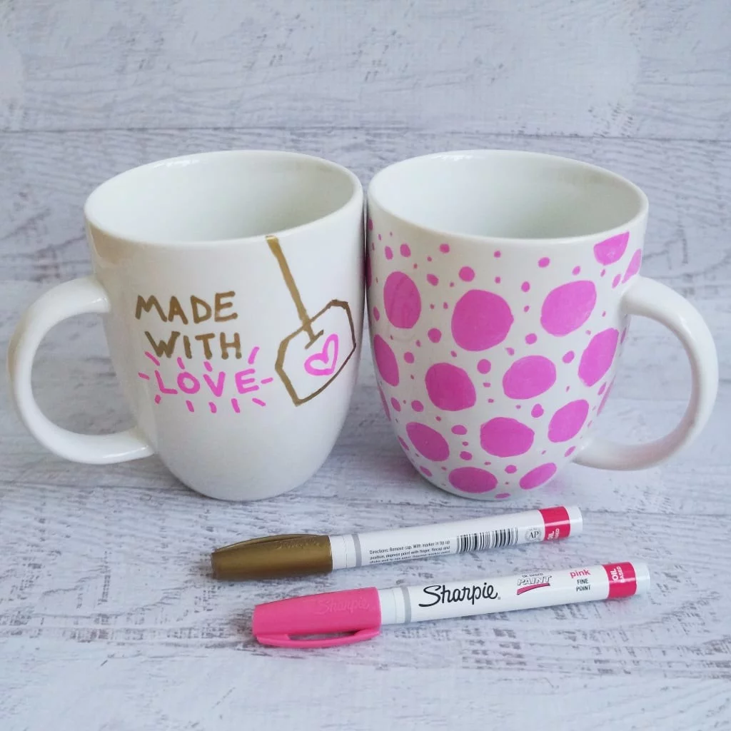 Easy And Clever DIY Projects: Sharpie Mug