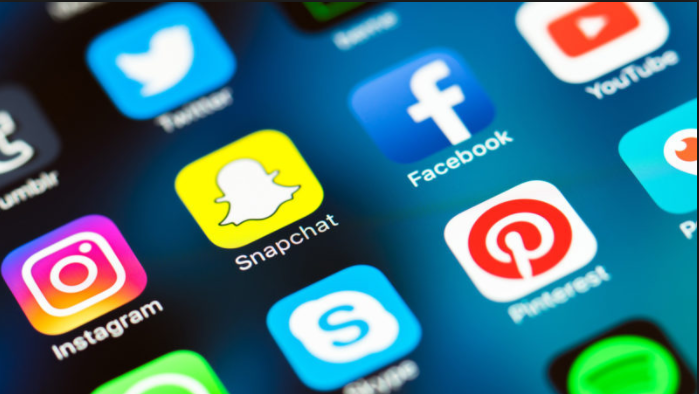 Image of social media apps on mobile device Image of social media apps on mobile device