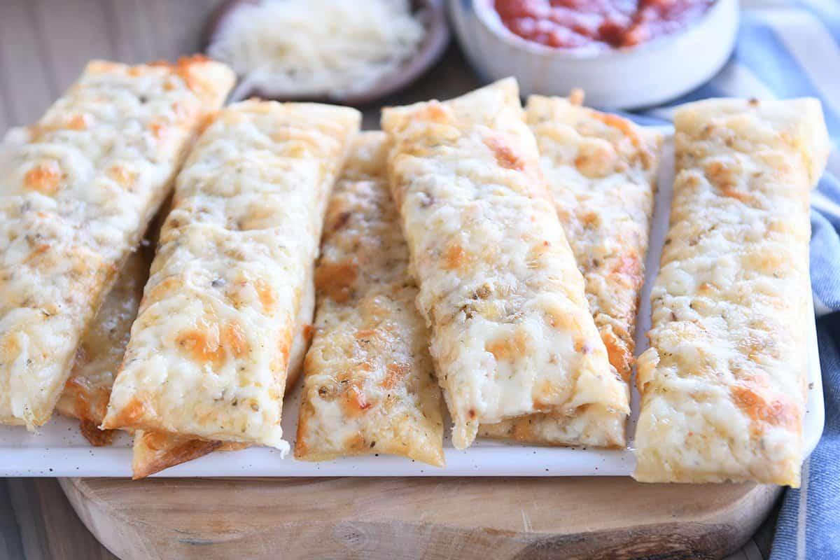 Easy Cheesy Breadsticks - Mel's Kitchen Cafe