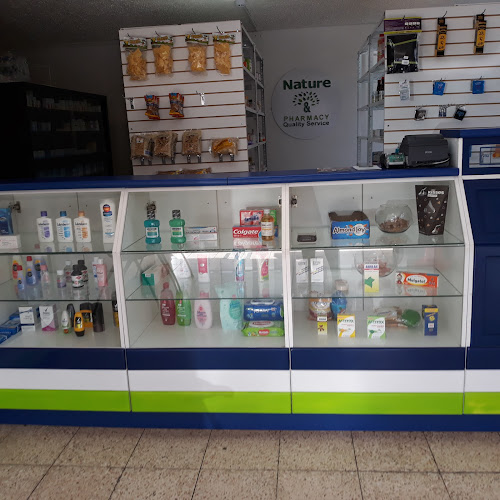 Opiniones de Nature & Pharmacy en Quito - Farmacia