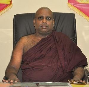 http://www.bpu.ac.lk/storage/app/media/uploaded-files/Staff%20Members/Ven.%20Bogamuwe%20Dheerananda%20Thero.jpg