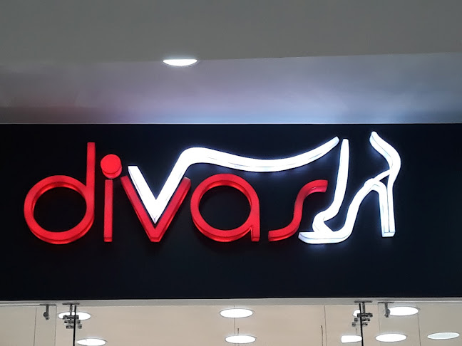 Centro Comercial El Batán, Segundo Piso, Ave Remigio Crespo Toral S/N, Cuenca 010202