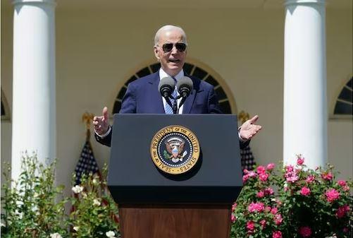 C:\Users\LENOVO\Desktop\biden.JPG