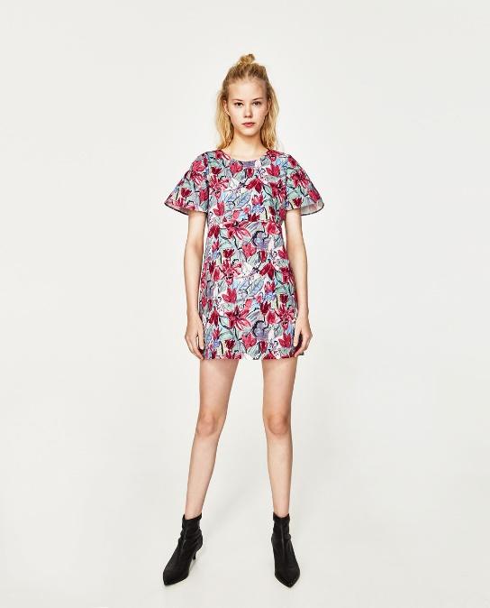 Imagen 1 de VESTIDO ESTAMPADO FLORAL de Zara