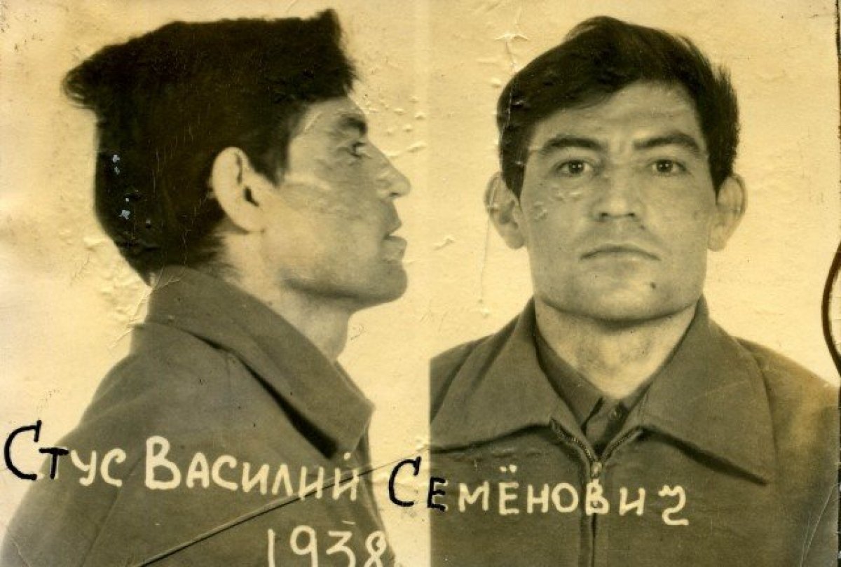 Фото Василя Стуса, зроблене під час першого арешту в 1972 році