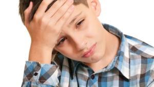 Hogyan segíthetek gyermekemnek, ha gyakran fáj a feje?