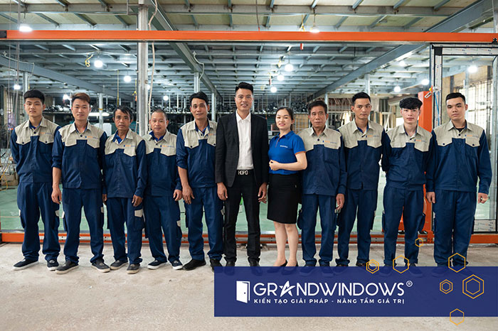 Grand Windows cung cấp đa dạng mẫu thiết kế cửa lùa nhôm kính