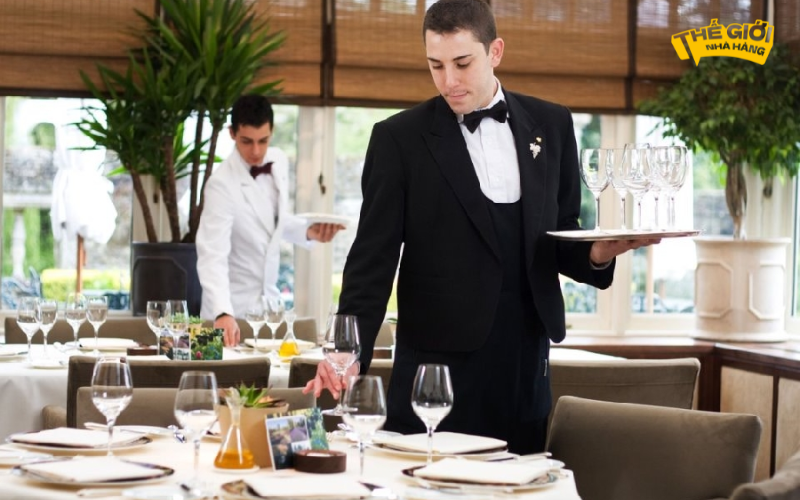 Tiền thưởng vào các ngày nghỉ lễ - Công thức tính lương cho nhân viên nhà hàng
