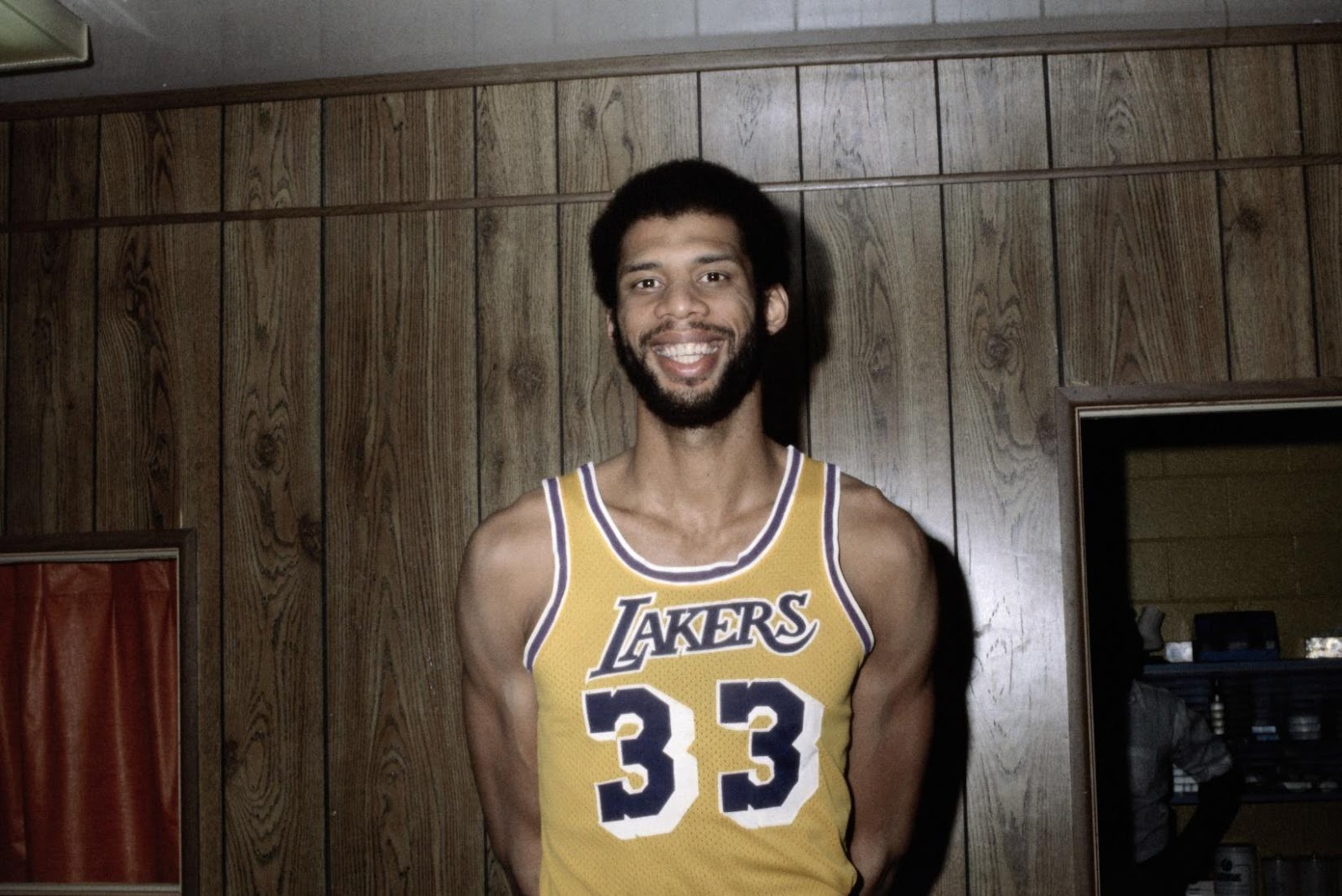 Kareem Abdul-Jabbar Calls 'Winning Time' “Deliberately Dishonest, Drearily Dull” | Vanity Fair