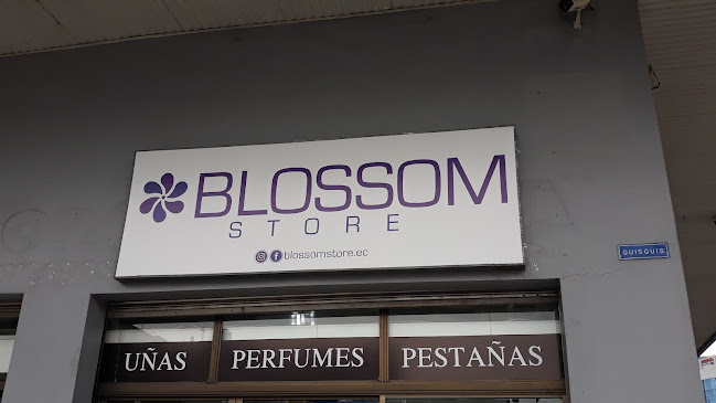 Quisquis 713 entre Avenida Machala y, Av. Quito, Guayaquil 090514