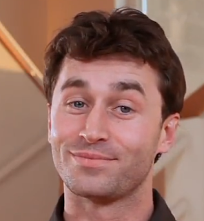 This image has an empty alt attribute; its file name is james-deen.png