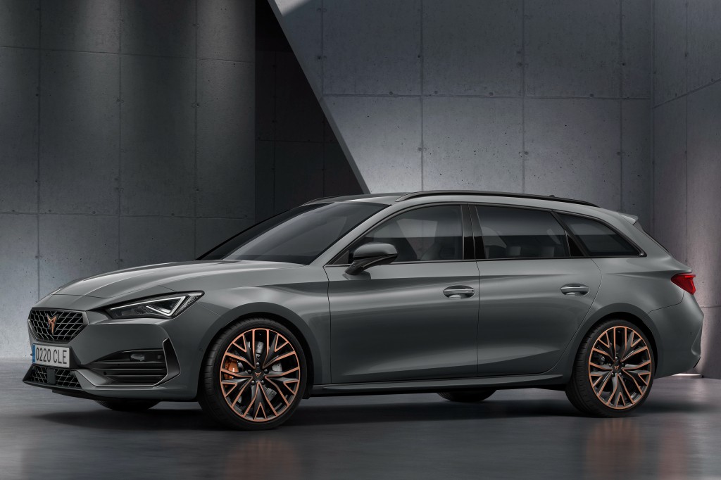 CUPRA Leon Sportstourer specs & photos - 2020 - autoevolution