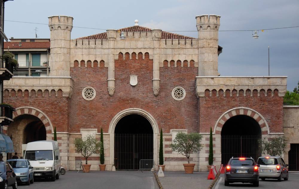 Estación tren Porta Vescovo - Verona