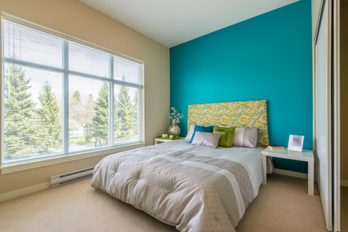 Turquoise and Cream Colour for Bedroom walls