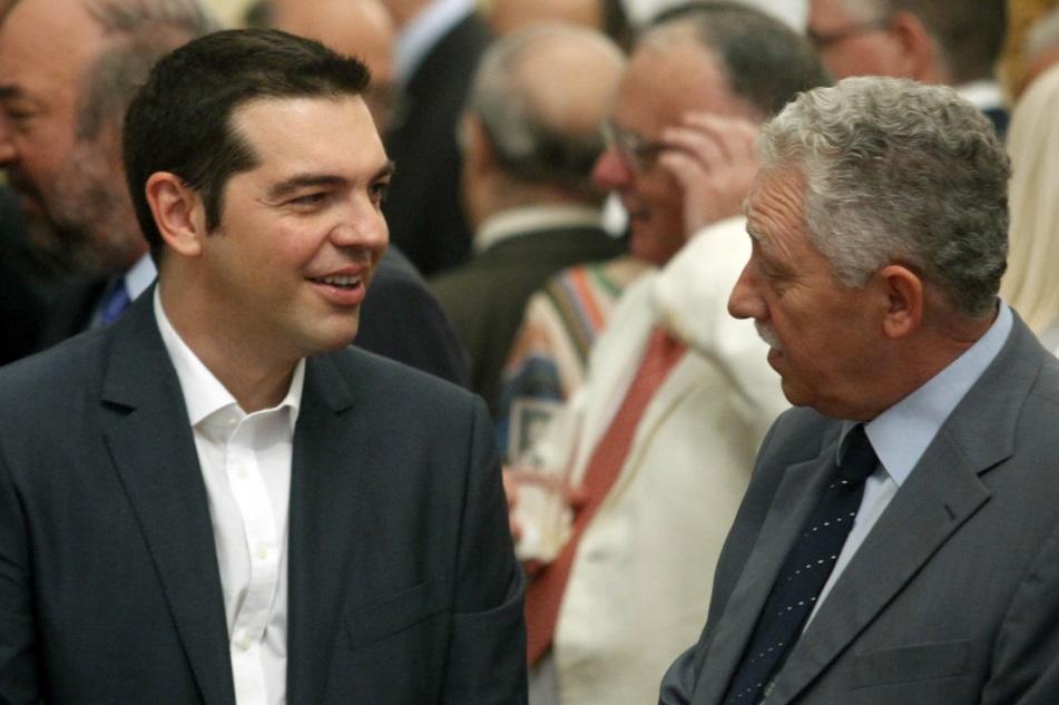 http://www.typosthes.gr/files/1/2014/08/01/Tsipras%20-%20Kouvelis.jpg